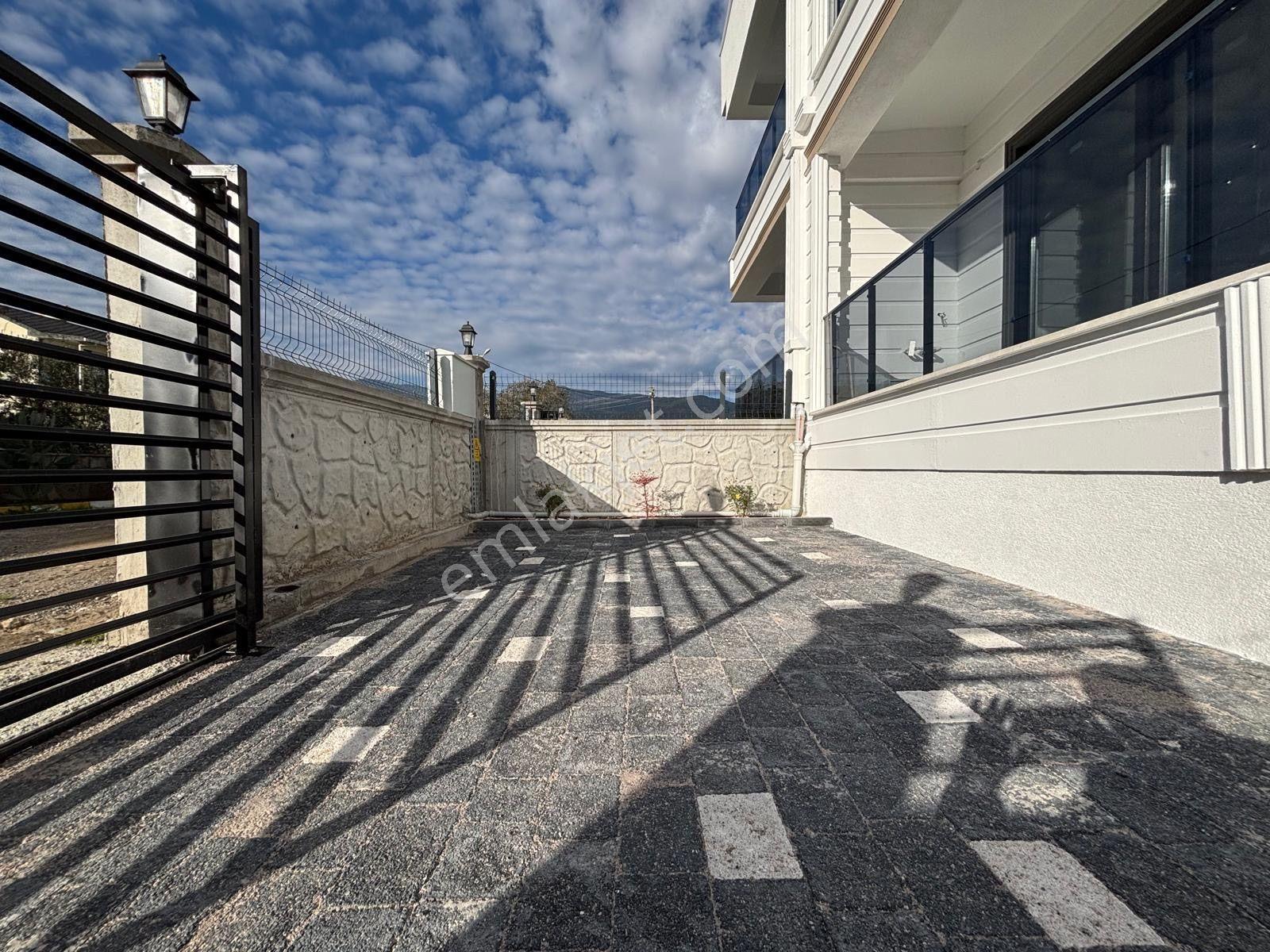 ▀▄mera Emlaktan Zeytinlide Özel Fırsat 3+1 190m2 Ultralüx Villa - Görsel 15
