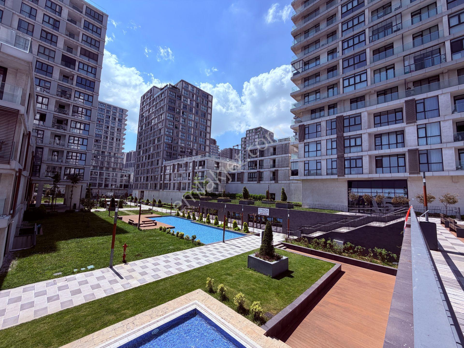 Bahçeşehir Strada 1. Etap Kısa Katlı Satılık 160 M2 3+1 Daire - Görsel 8