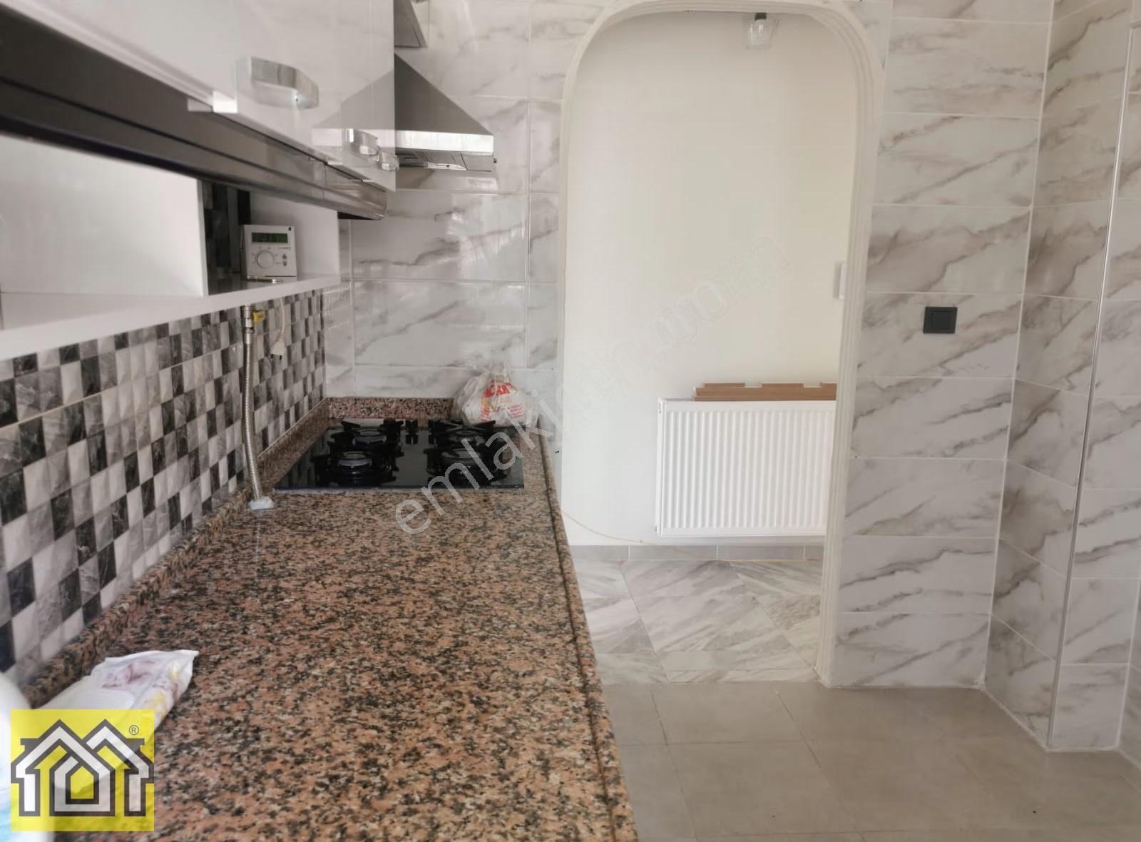 Site İçinde Otoparklı,doğalgazlı,ebeveyn Banyolu 2+1 Daire - Görsel 18