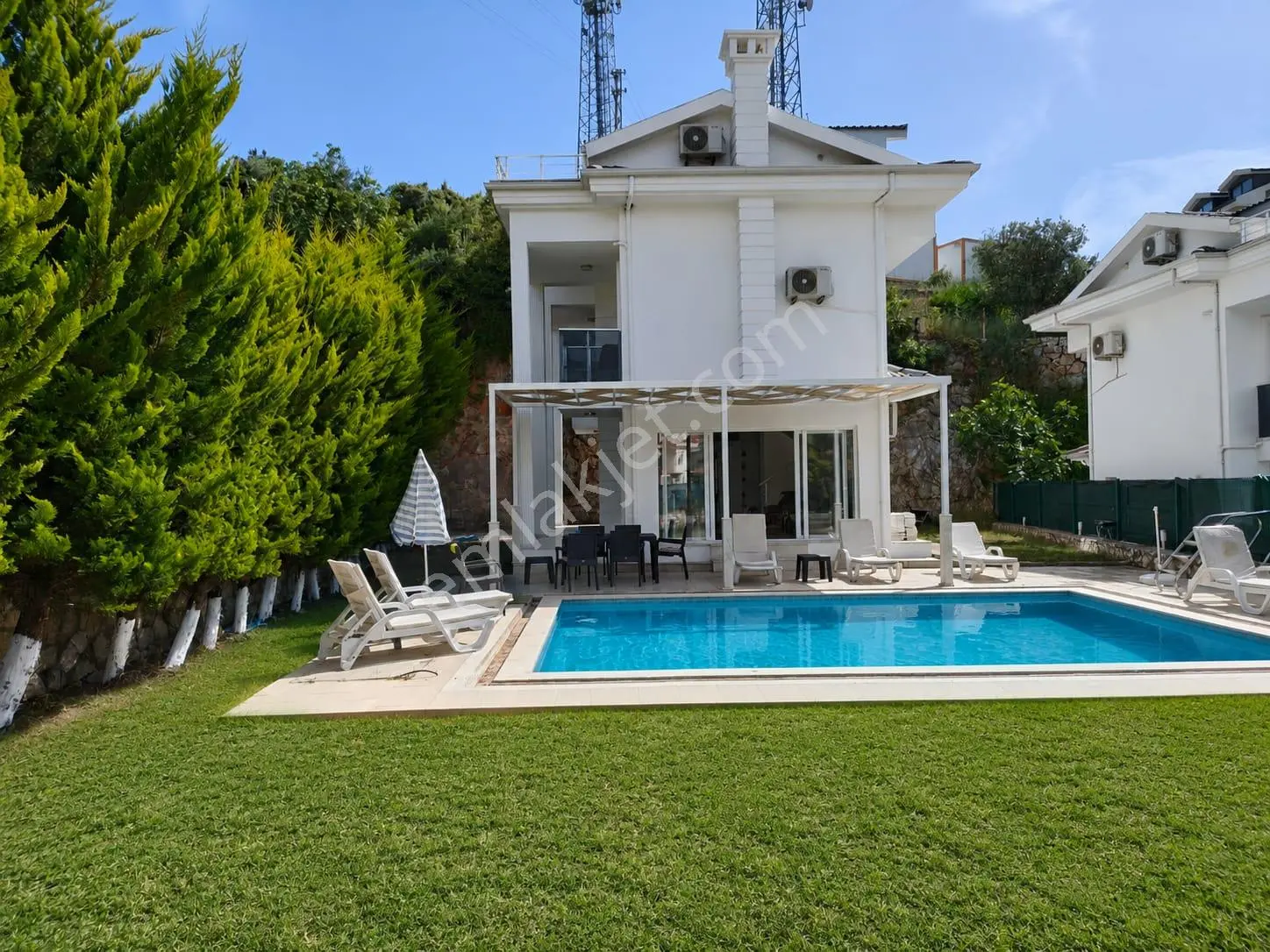 Stop'tan Ölüdeniz Ovacık’ta Satılık Havuzlu Triplex Villa