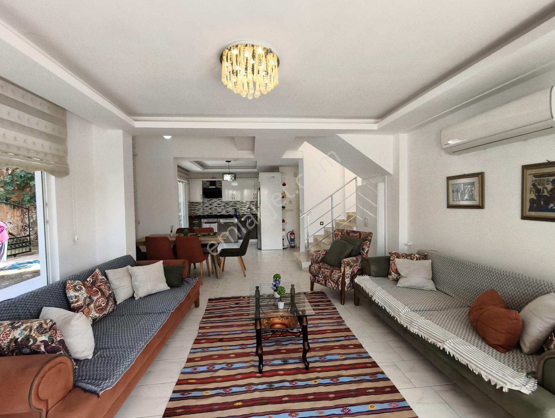 Stop'tan Ölüdeniz Ovacık’ta Satılık Havuzlu Triplex Villa - Görsel 10
