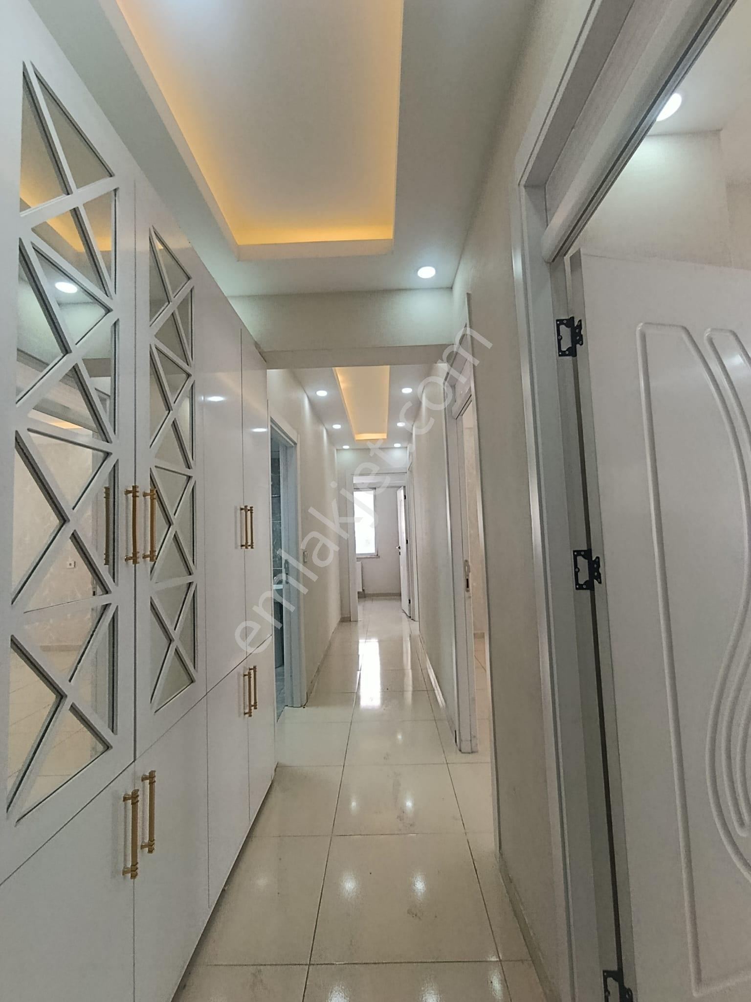 Acilin Karşısında Satılık 2+1 Sıfır Gibi Daire - Görsel 7