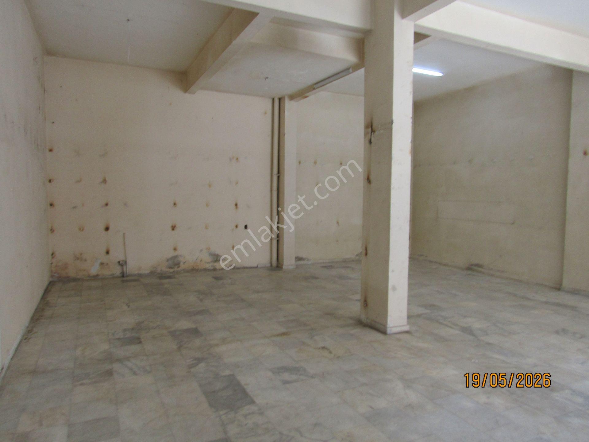 E.n.f. Emlaktan Kiralık İş Yeri İçerenköy Merkezde 130.mt Depolu - Görsel 2