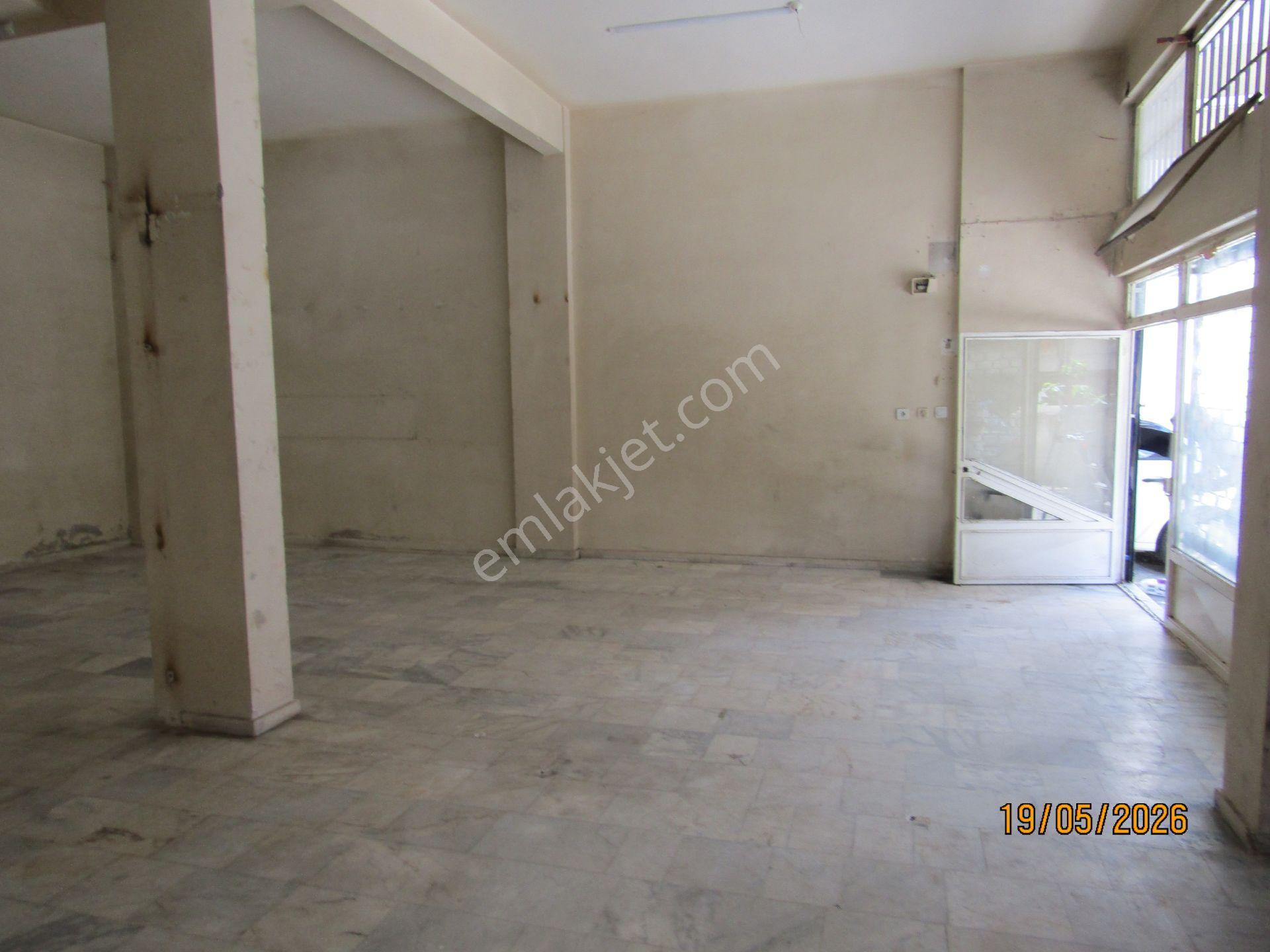 E.n.f. Emlaktan Kiralık İş Yeri İçerenköy Merkezde 130.mt Depolu - Görsel 3