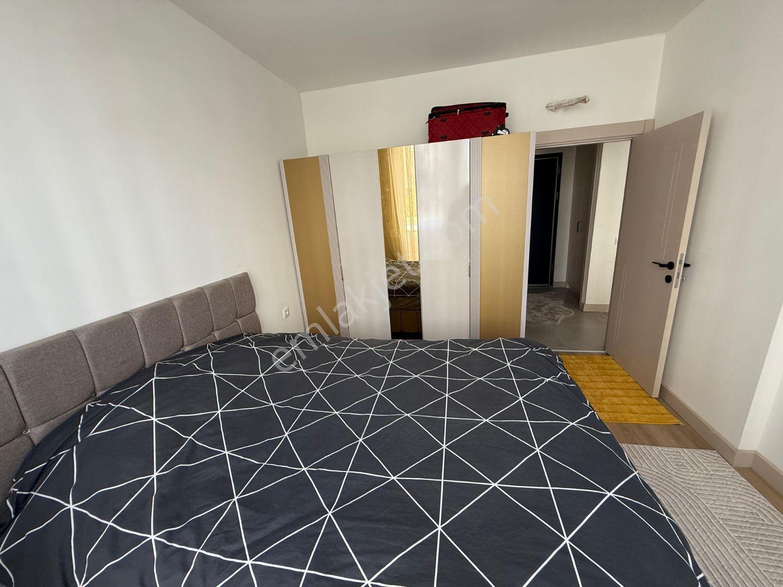 Sahibinden İskanlı Doğalgazlı Bahçe Kullanımlı Lüx Sitede Daire - Görsel 18