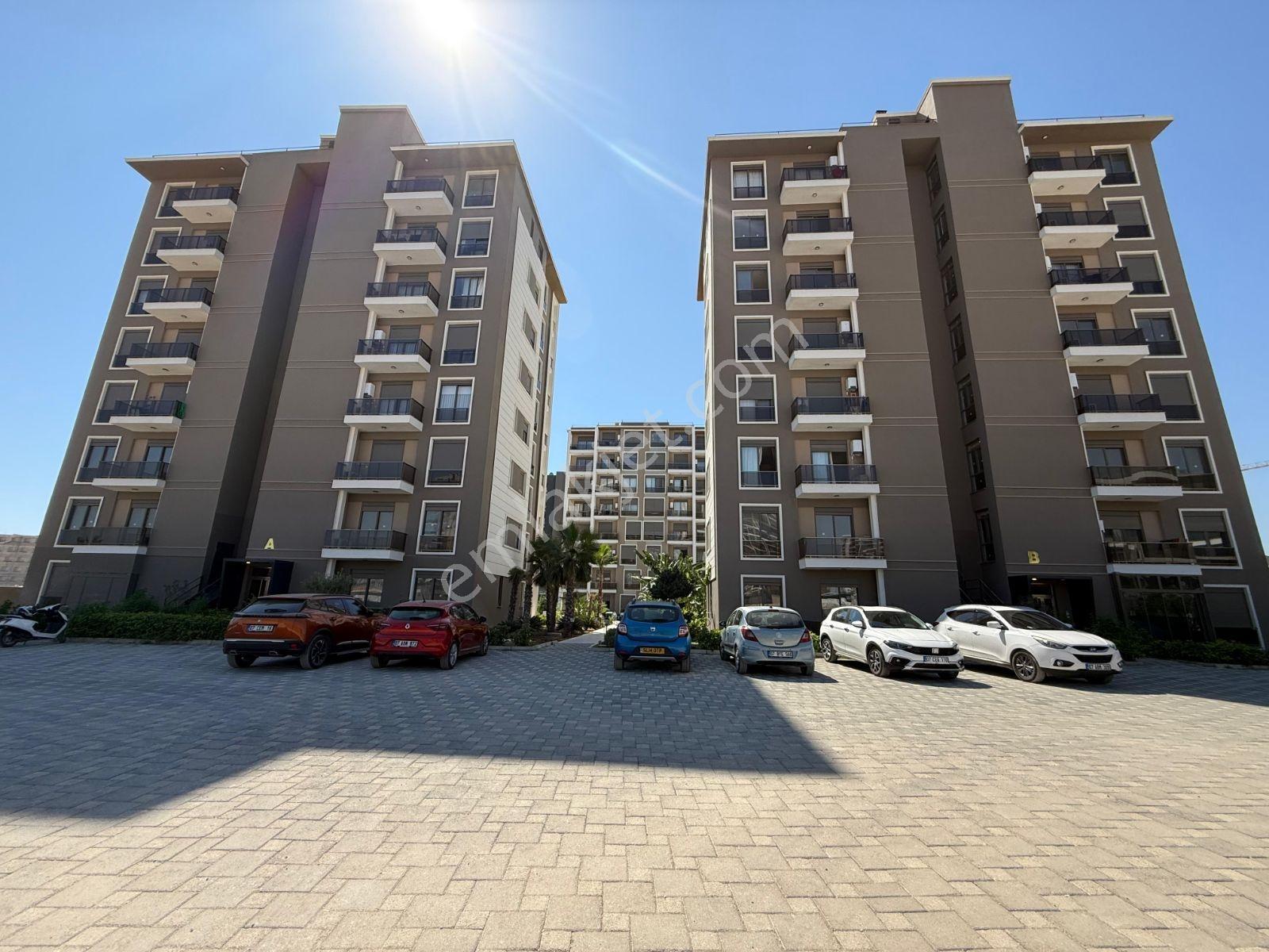 Sahibinden İskanlı Doğalgazlı Bahçe Kullanımlı Lüx Sitede Daire - Görsel 32