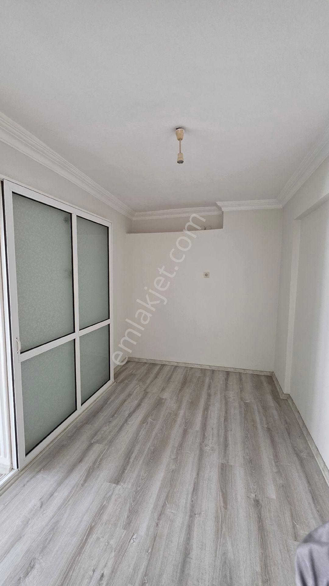 Manisa/yunusemre/uncubozköy 3+1-- 120 M² Arakat- Kapalı Mutfak - Görsel 10