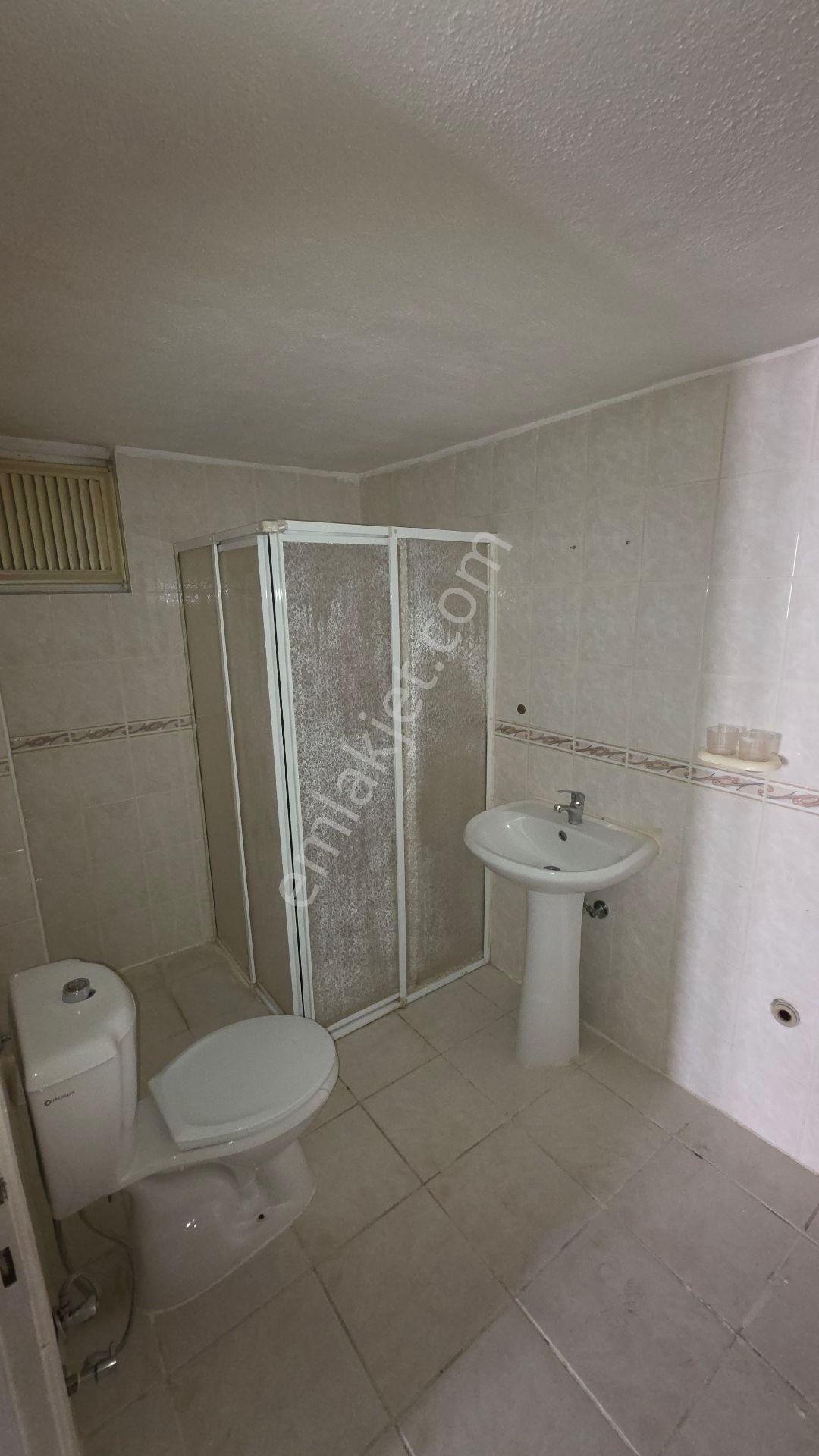 Manisa/yunusemre/uncubozköy 3+1-- 120 M² Arakat- Kapalı Mutfak - Görsel 20