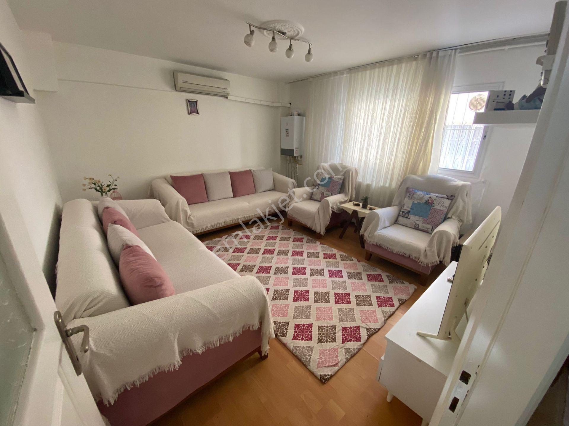 Acill Konak Zeytinlik Mah.de Kemer İzban İstasyonu Yürüme Mesafesinde 2+1 75m2 Ayrı Mutfak Dgazlı D. - Görsel 3