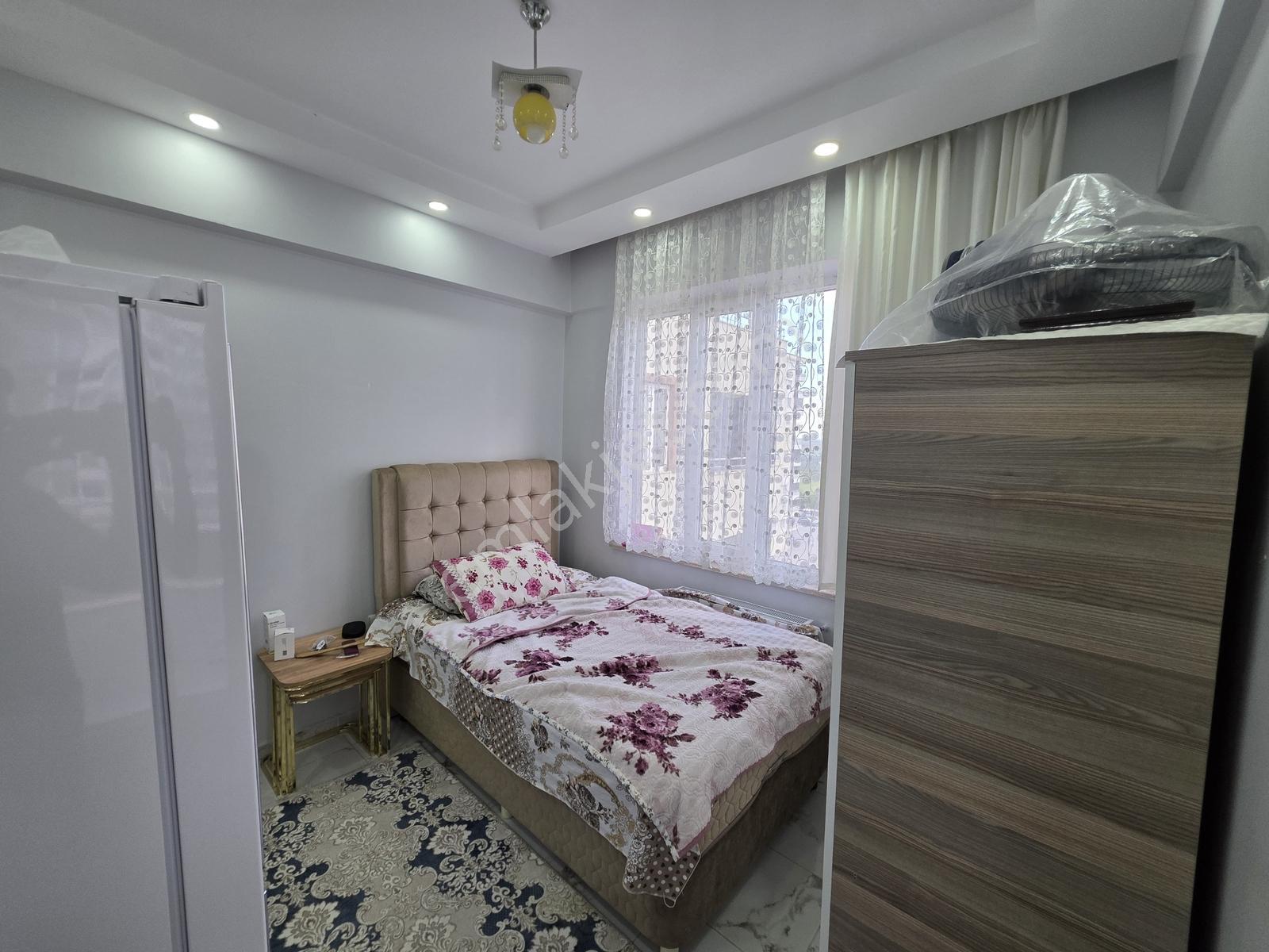 Abdulhamithan Mahallesinde Site İçerisinde Bakımlı 2+1 Daire - Görsel 10