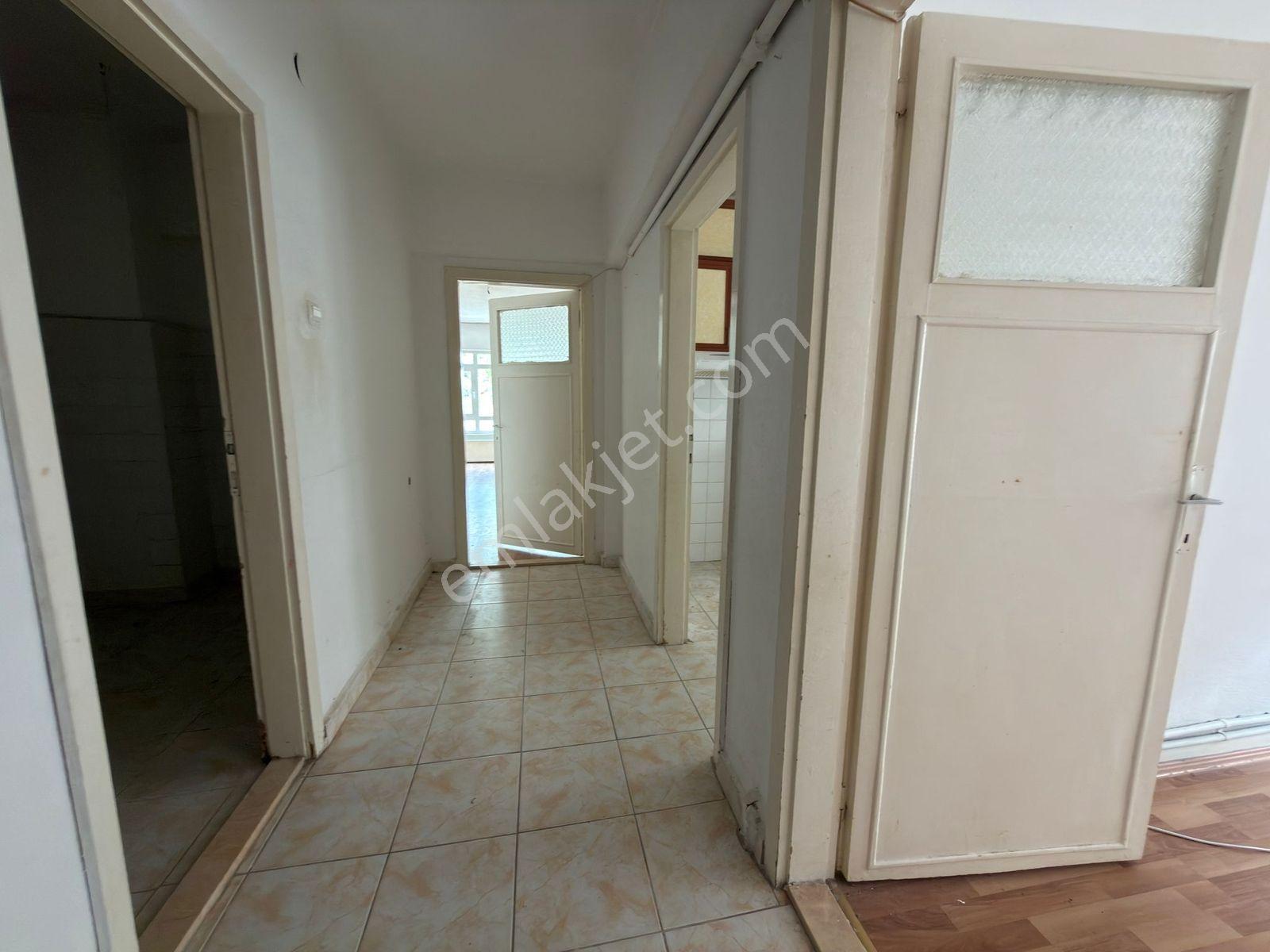 Kuyuyazısı Cadde Üzeri Gata Yakını Kiralık 3+1 2.kat Daire - Görsel 5