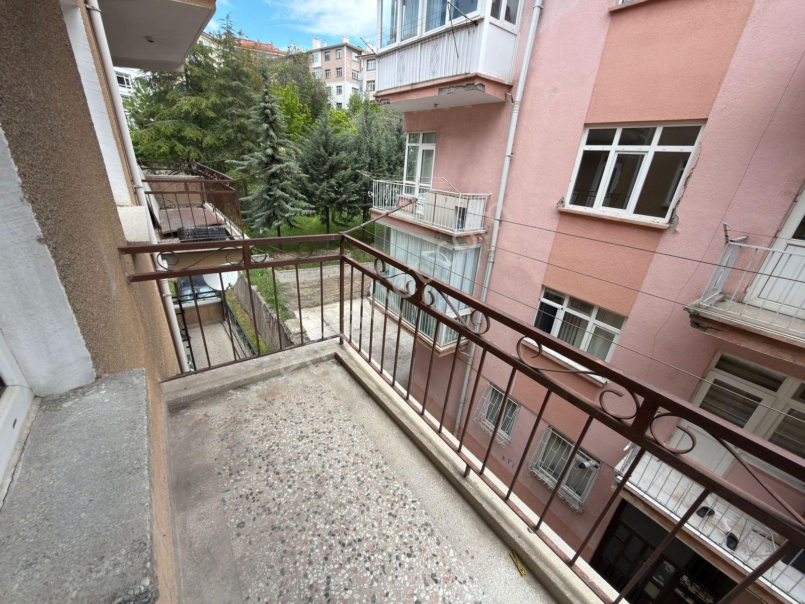Kuyuyazısı Cadde Üzeri Gata Yakını Kiralık 3+1 2.kat Daire - Görsel 29