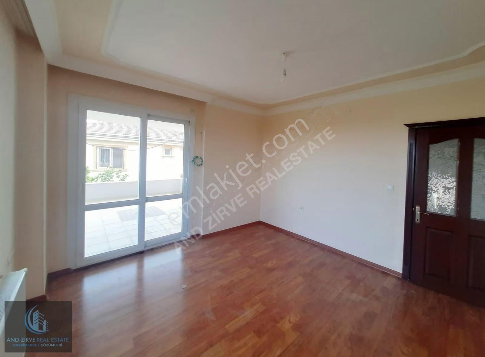 Deniz Ve Şehir Manzaralı,sakin,doğayla İç İçe Kombili 5+1 Villa - Görsel 14
