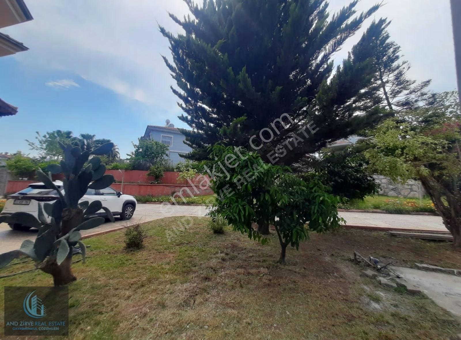 Deniz Ve Şehir Manzaralı,sakin,doğayla İç İçe Kombili 5+1 Villa - Görsel 33