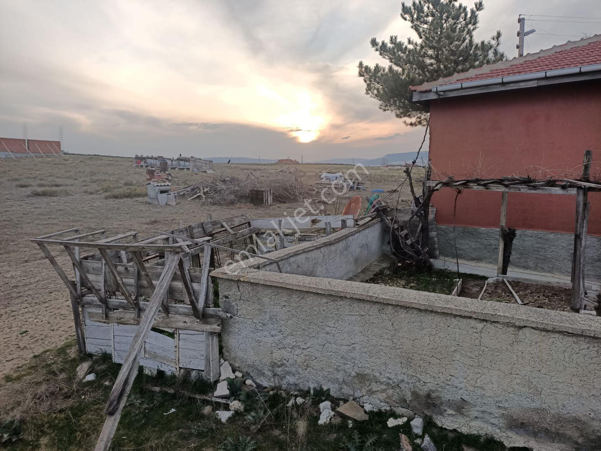 Seyitgazi Kırka Mh Afyon Yolu Yakını 3 Adet Ev Ve Arsası Bk-26 - Görsel 27