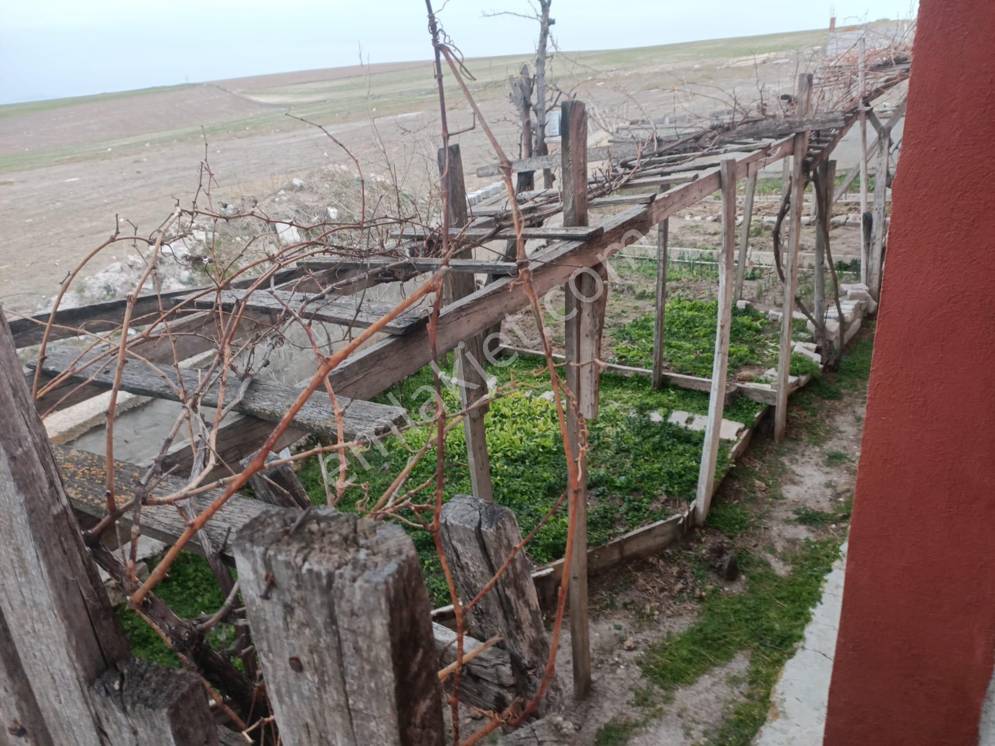 Seyitgazi Kırka Mh Afyon Yolu Yakını 3 Adet Ev Ve Arsası Bk-26 - Görsel 8