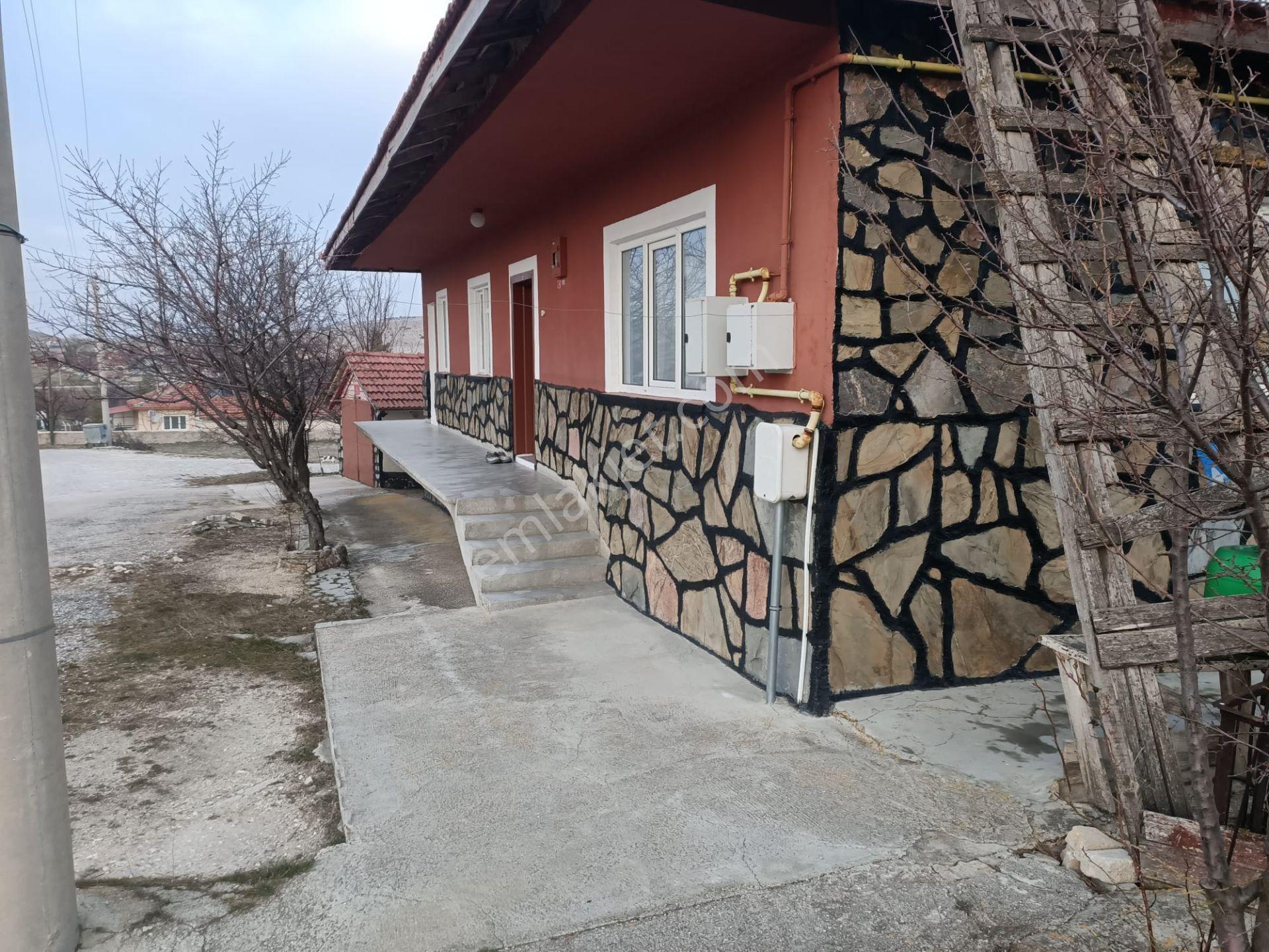 Seyitgazi Kırka Mh Afyon Yolu Yakını 3 Adet Ev Ve Arsası Bk-26 - Görsel 16