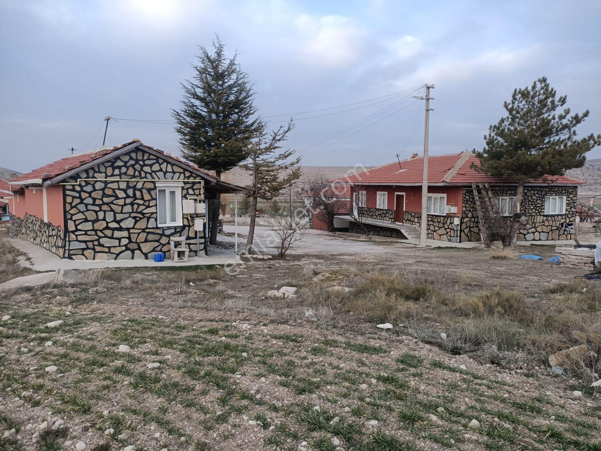 Seyitgazi Kırka Mh Afyon Yolu Yakını 3 Adet Ev Ve Arsası Bk-26 - Görsel 29