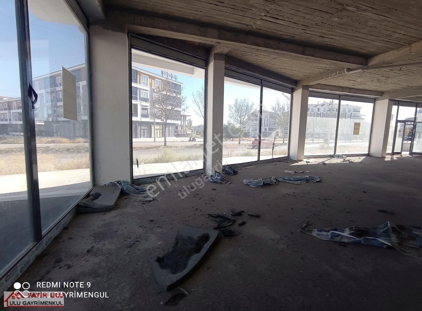 Hasas 37. Ana Cadde Üzerinde Satılık Geniş Cepheli Büyük Dükkan - Görsel 11