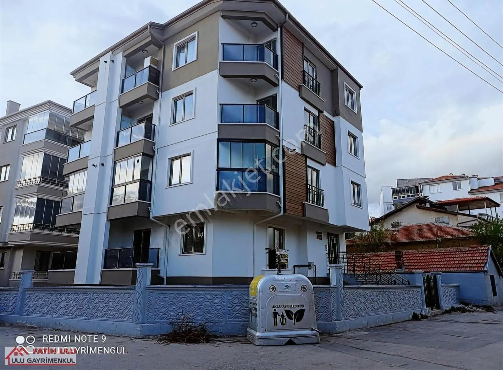 Aksaray Çarşı Merkezde Satılık 1+1 Daireler