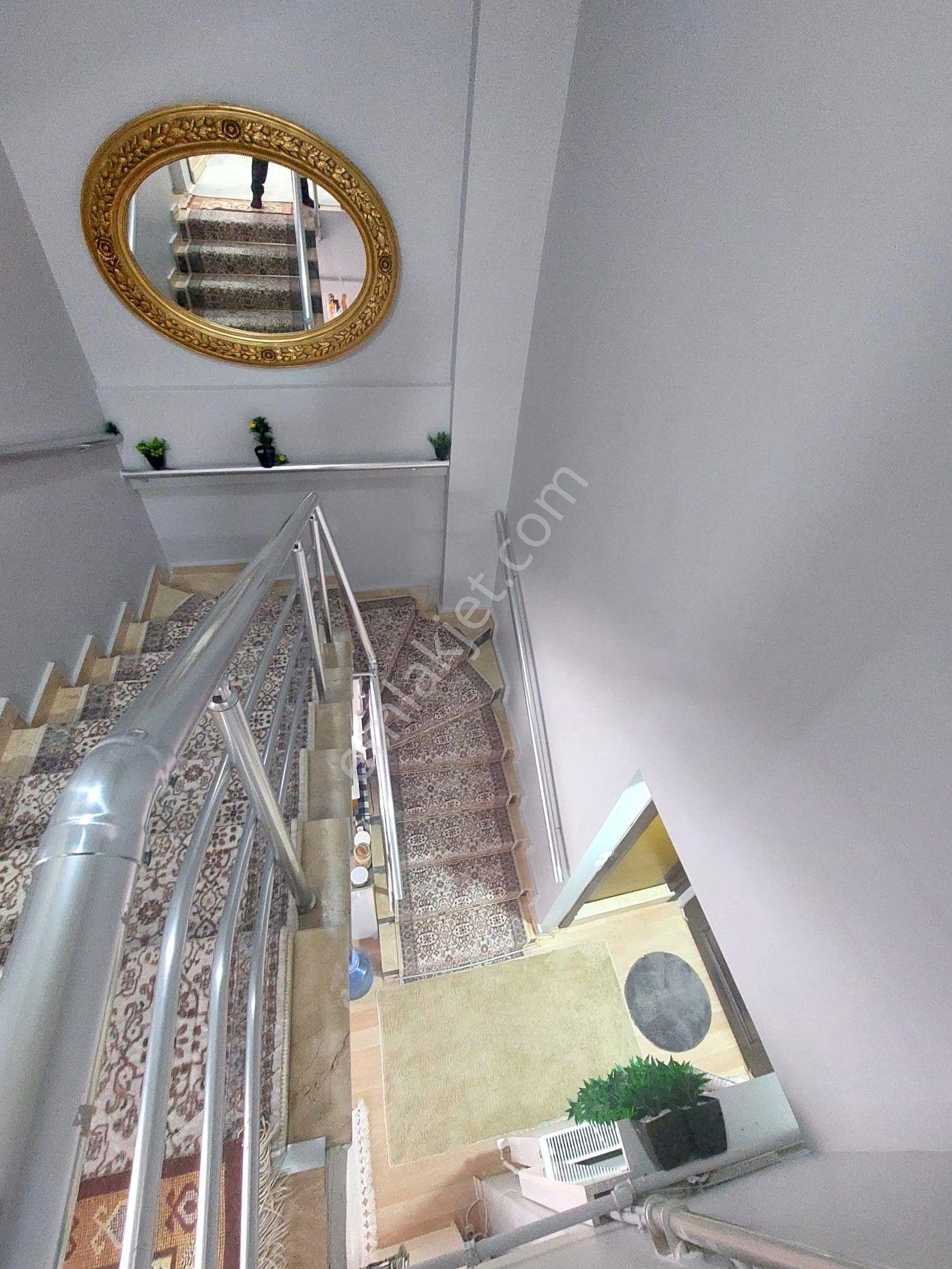 Recep Ümit'ten Gaffar Okan Caddesi Yakınında Satılık Asansörlü 3+1 Dubleks Daire - Görsel 25