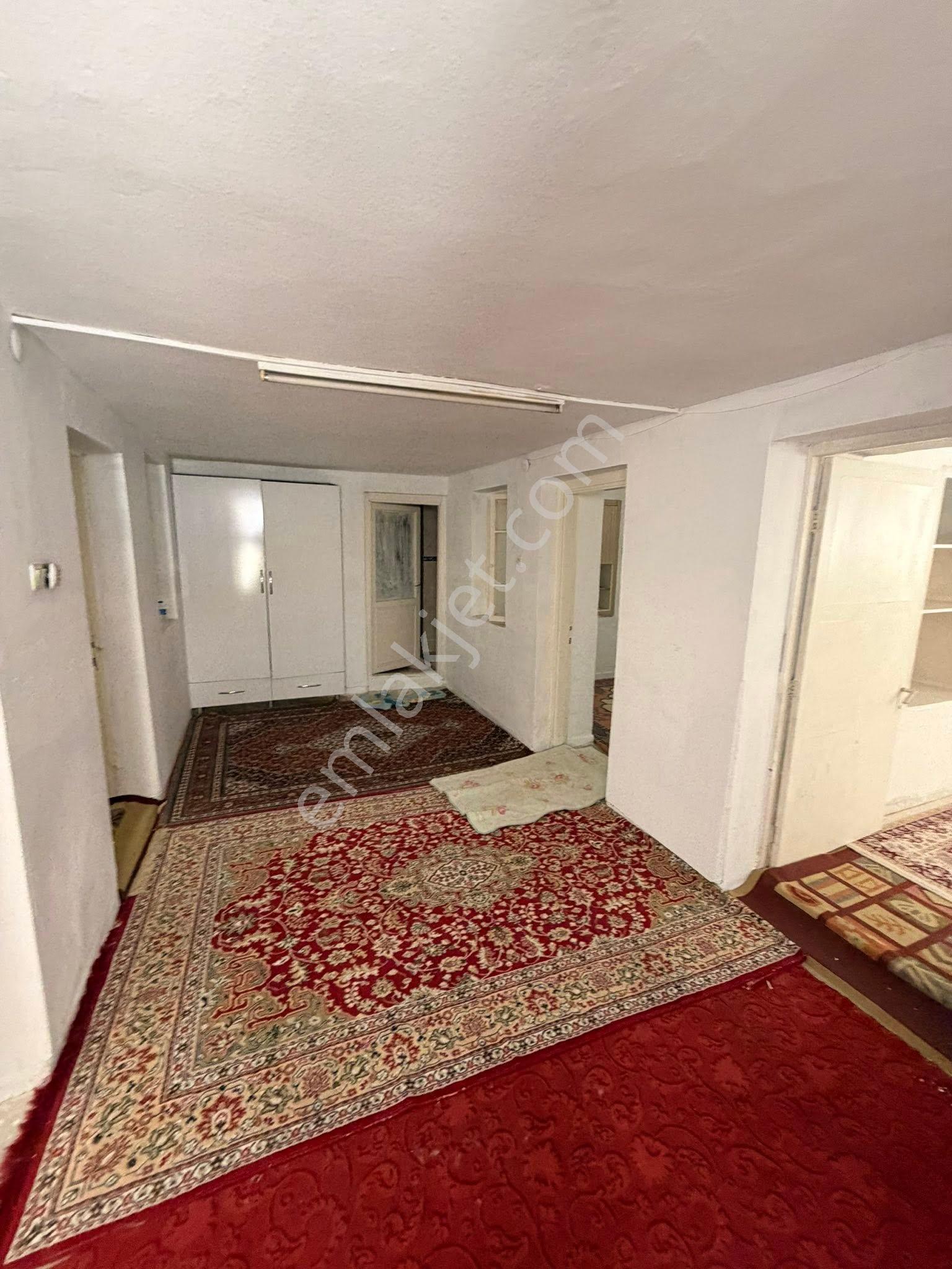 Aydın / Nazilli – Turan Mahallesi’nde Satılık Eşyalı 2+1 Daire - Görsel 11
