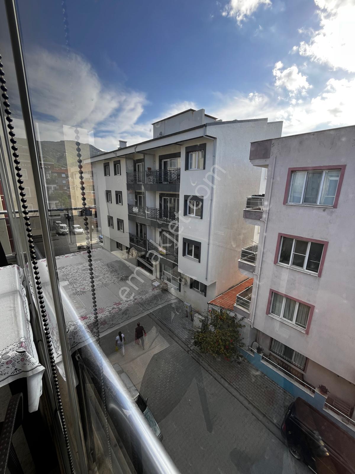 Kuşadası Davutlar Mahallesinde Satılık 2+1 Daire - Görsel 23
