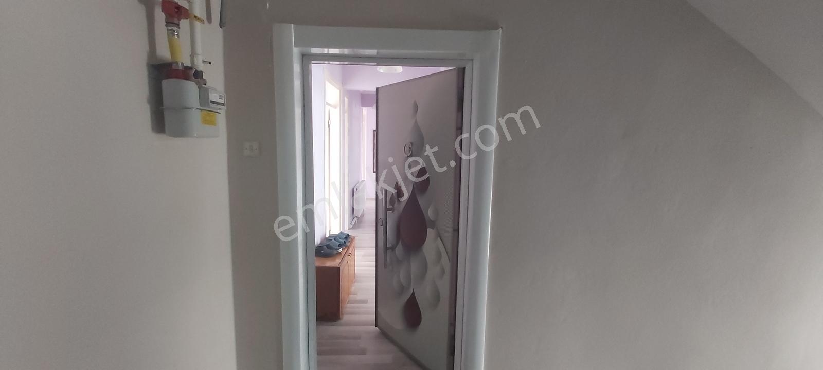 Söke Atatürk Mah.de 130 M² 2+1 Ara Kat Daire