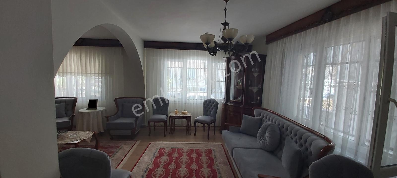 Söke Konak Mah.de 135 M² Yüksek Giriş 3+1 Daire - Görsel 17