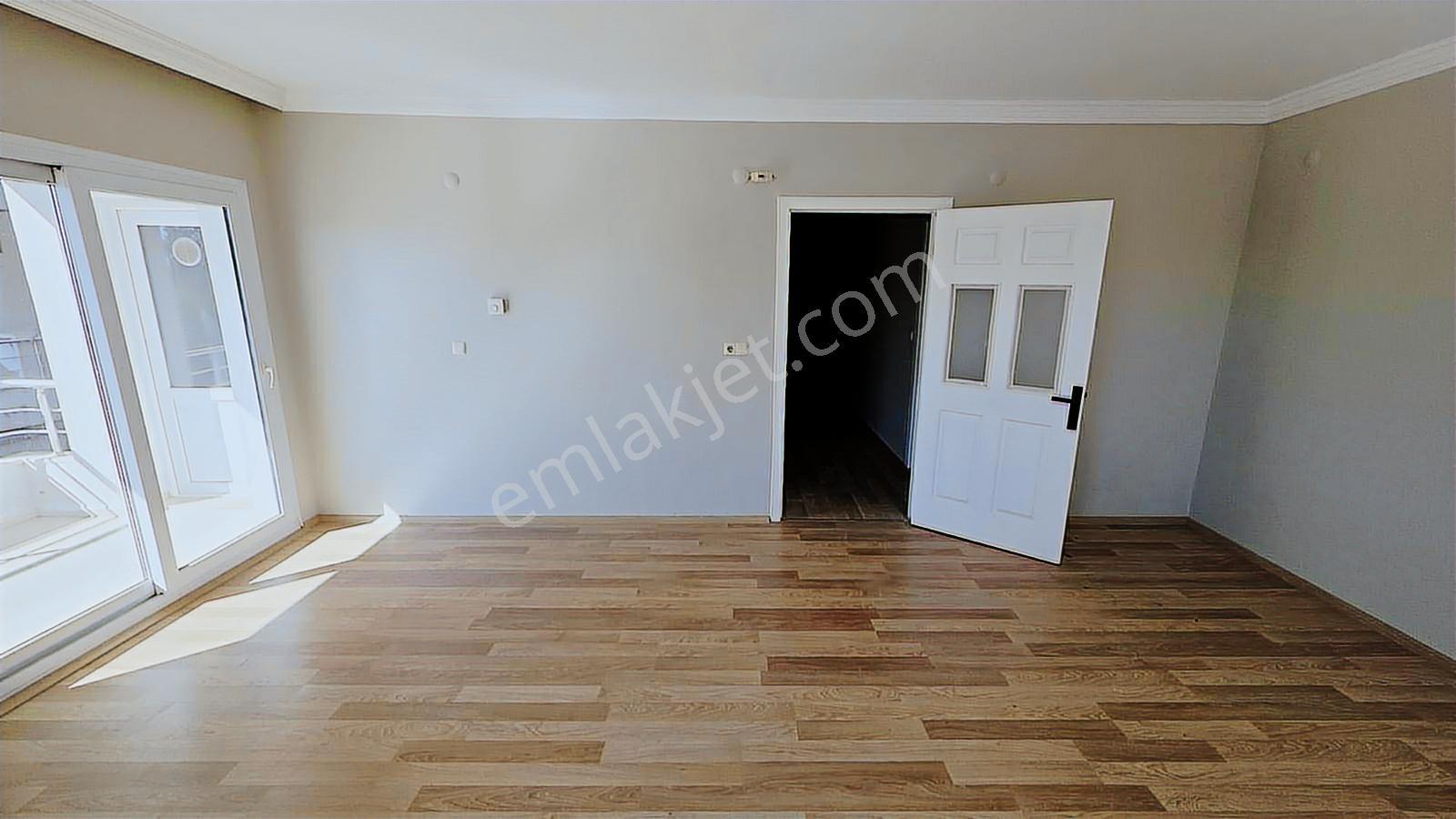 Aydın Söke Atatürk Mahallesinde 158 M² Geniş 3+1 Arakat Daire - Görsel 4