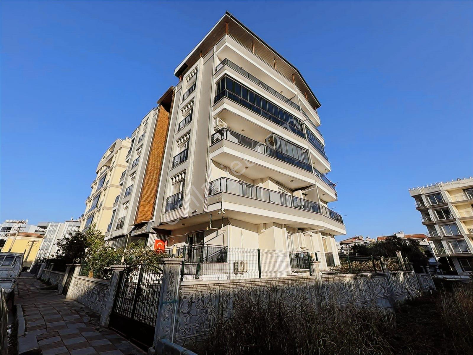 Yenicami Mah.de 2+1 Kapalı Mutfak Ebeveyn Banyolu Lüks Daire - Görsel 24