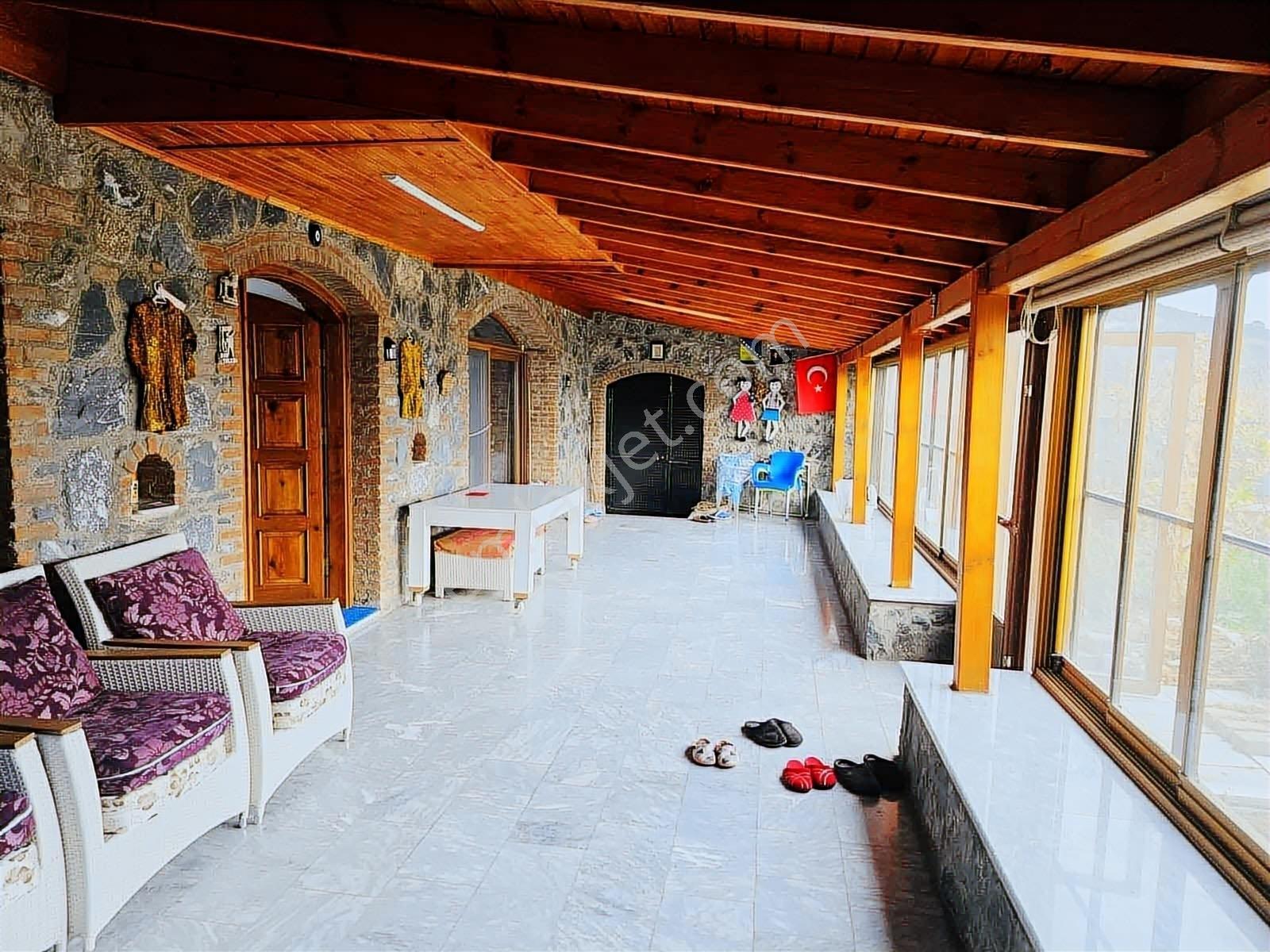 Aydın Söke Güllübahçe'de Satılık Müstakil Taş Ev - Görsel 18