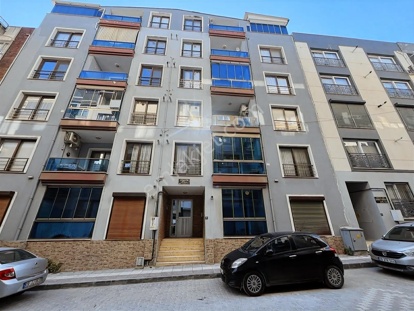 Söke Hastane Yolu Fevzipaşa Mah. 3+1 Kapalı Mutfak Satılık Daire