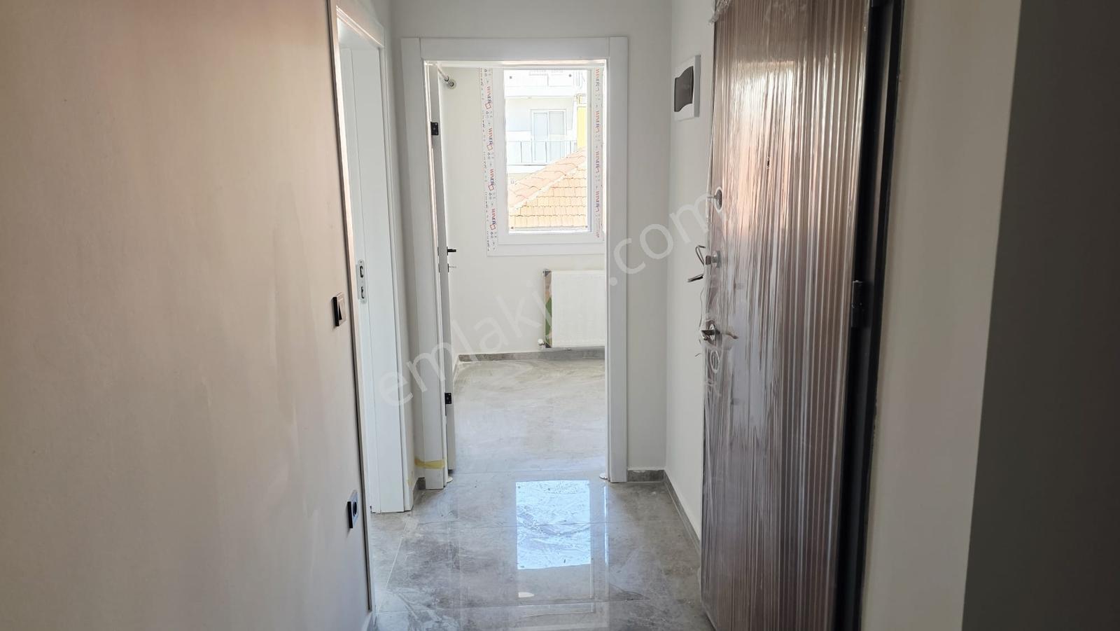 İşyeri Veya Konut Olarak Kullanılabilecek 2+1 Kiralık Daire - Görsel 4