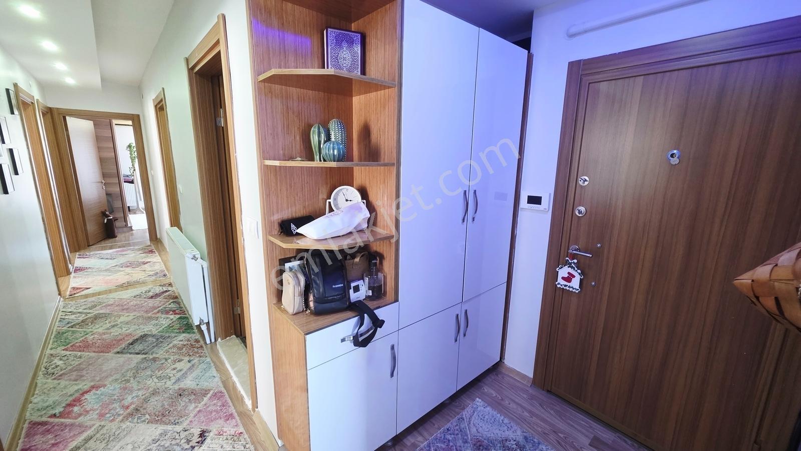 Söke Yenikent Mah. Taşpark Konaklarında 160 M² 3+1 Daire - Görsel 7