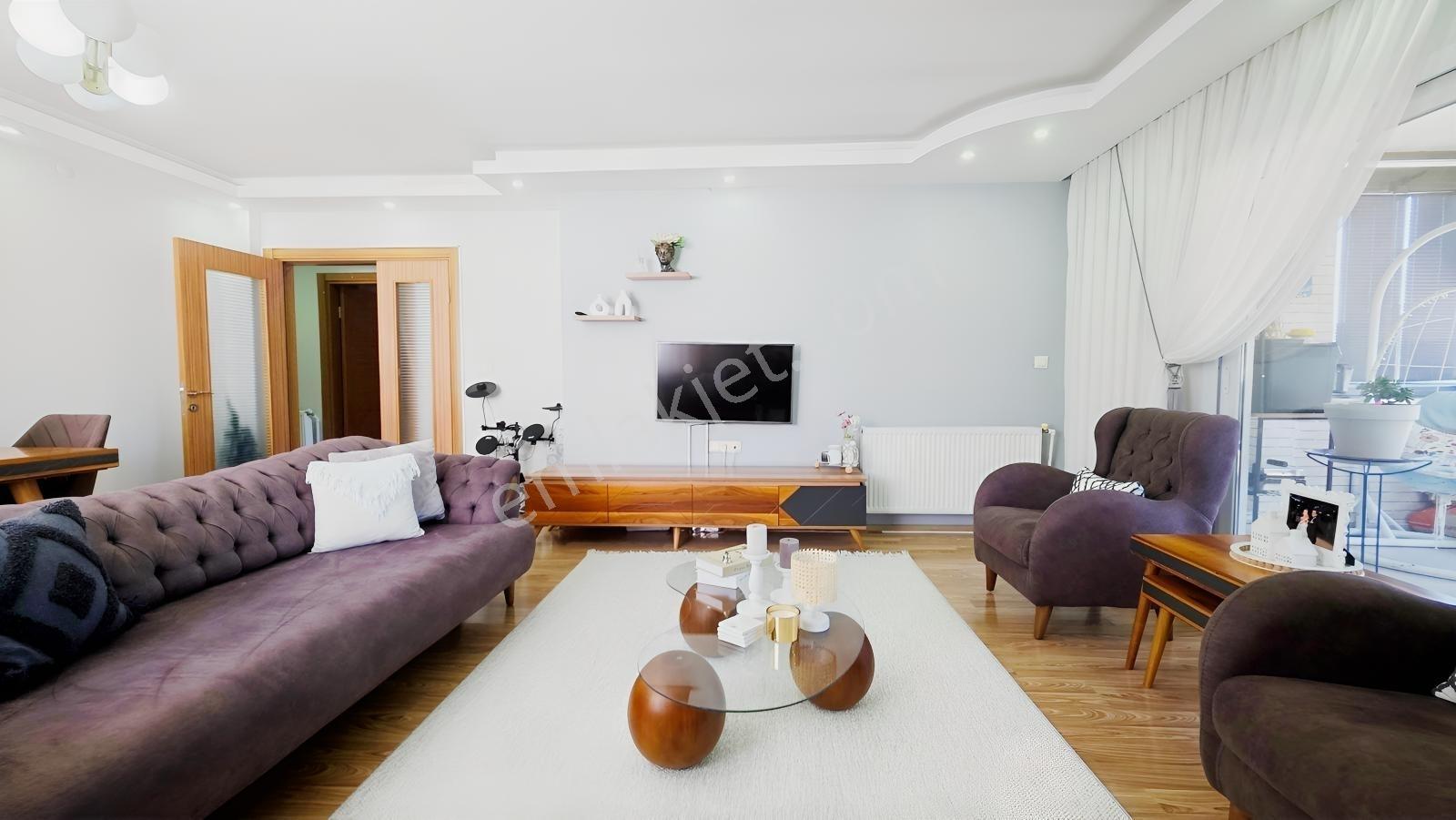 Söke Yenikent Mah. Taşpark Konaklarında 160 M² 3+1 Daire - Görsel 8