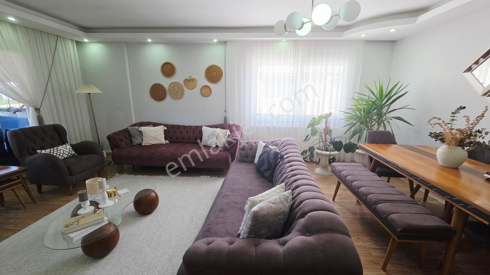 Söke Yenikent Mah. Taşpark Konaklarında 160 M² 3+1 Daire - Görsel 4