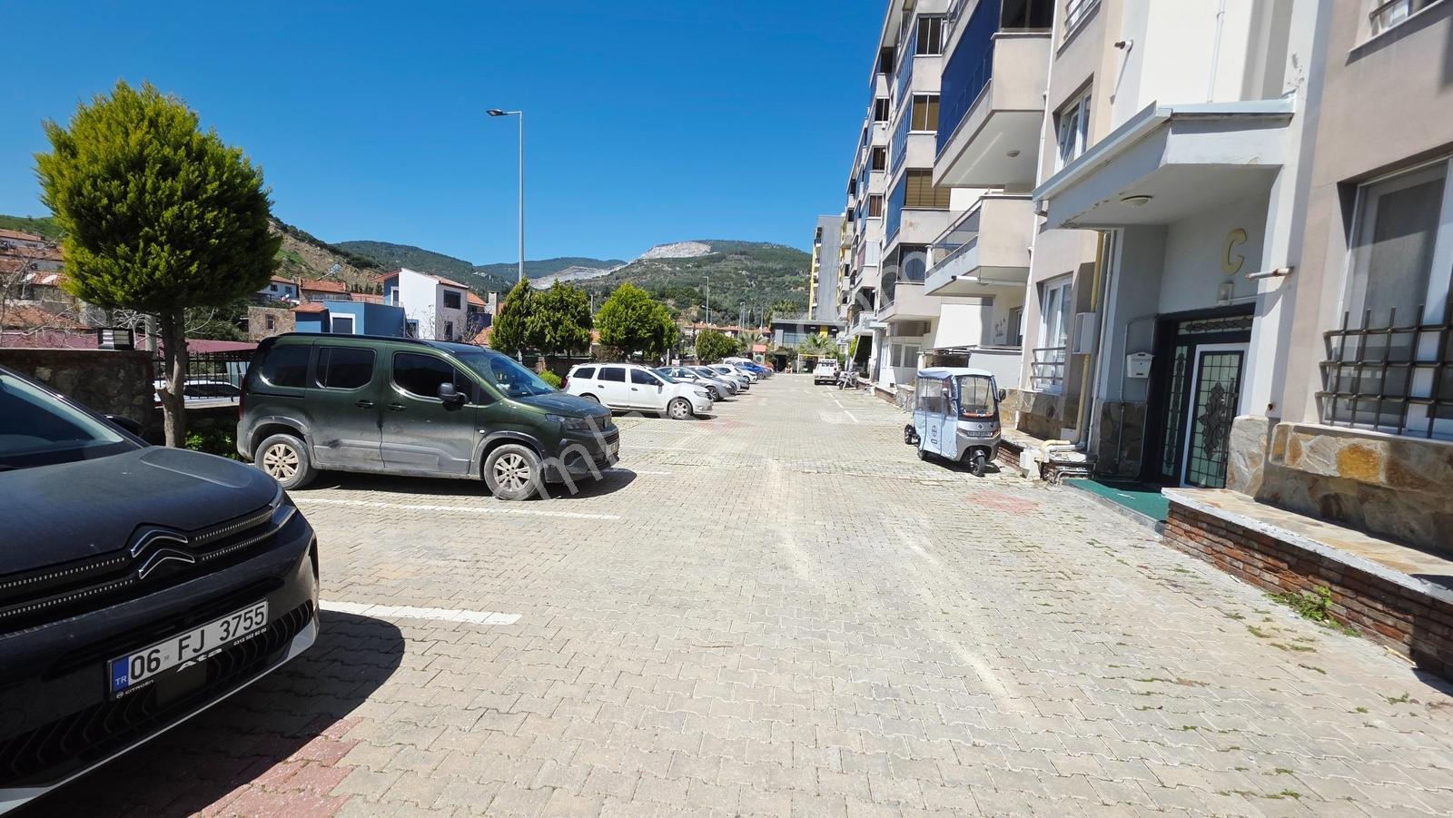 Söke Yenikent Mah. Taşpark Konaklarında 160 M² 3+1 Daire - Görsel 2