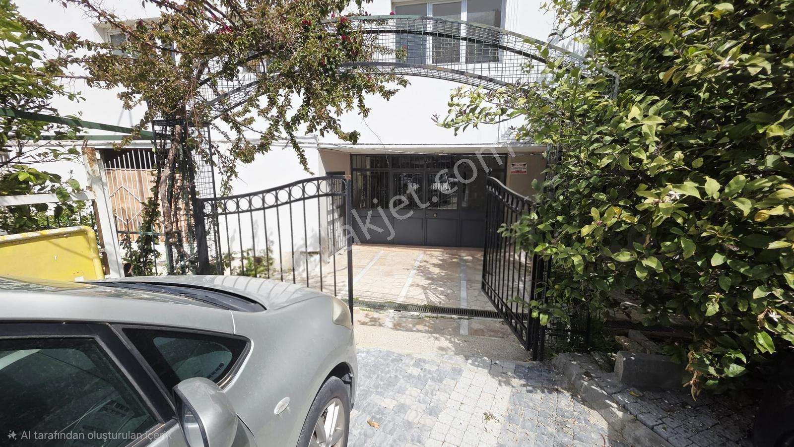 Kuşadası Marina Karşısı | Deniz Manzaralı 190 M² Geniş Daire - Görsel 9