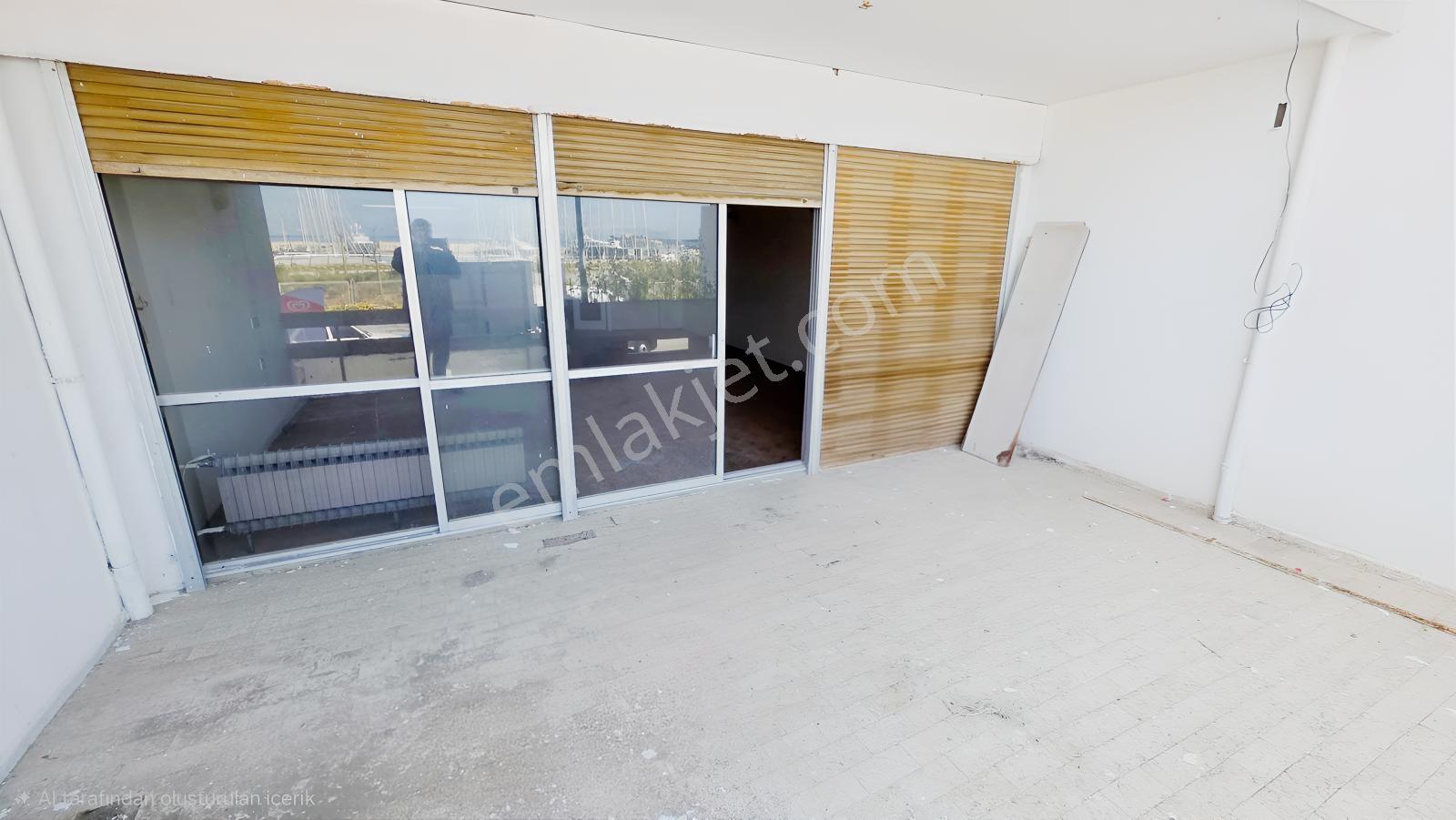 Kuşadası Marina Karşısı | Deniz Manzaralı 190 M² Geniş Daire - Görsel 14