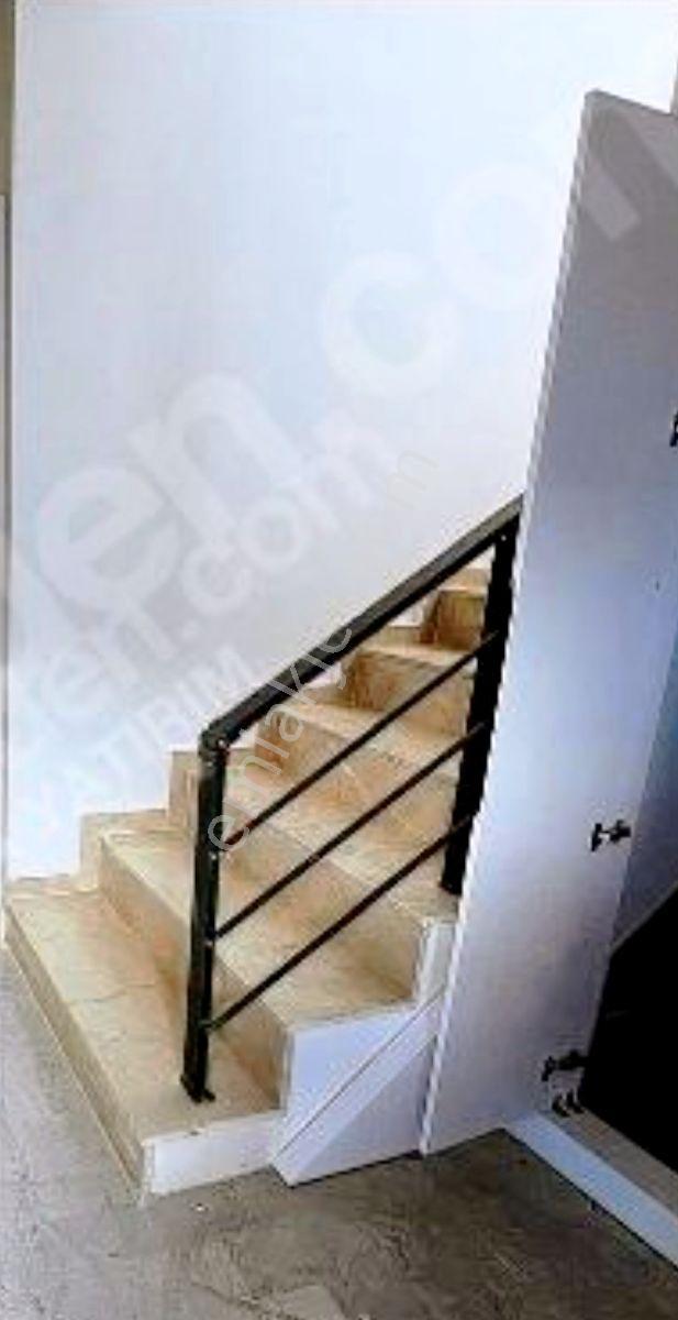 (ema) Dan, Hazar Gölü Manzaralı, 4+1 Site De, Sıfır Villa - Görsel 13