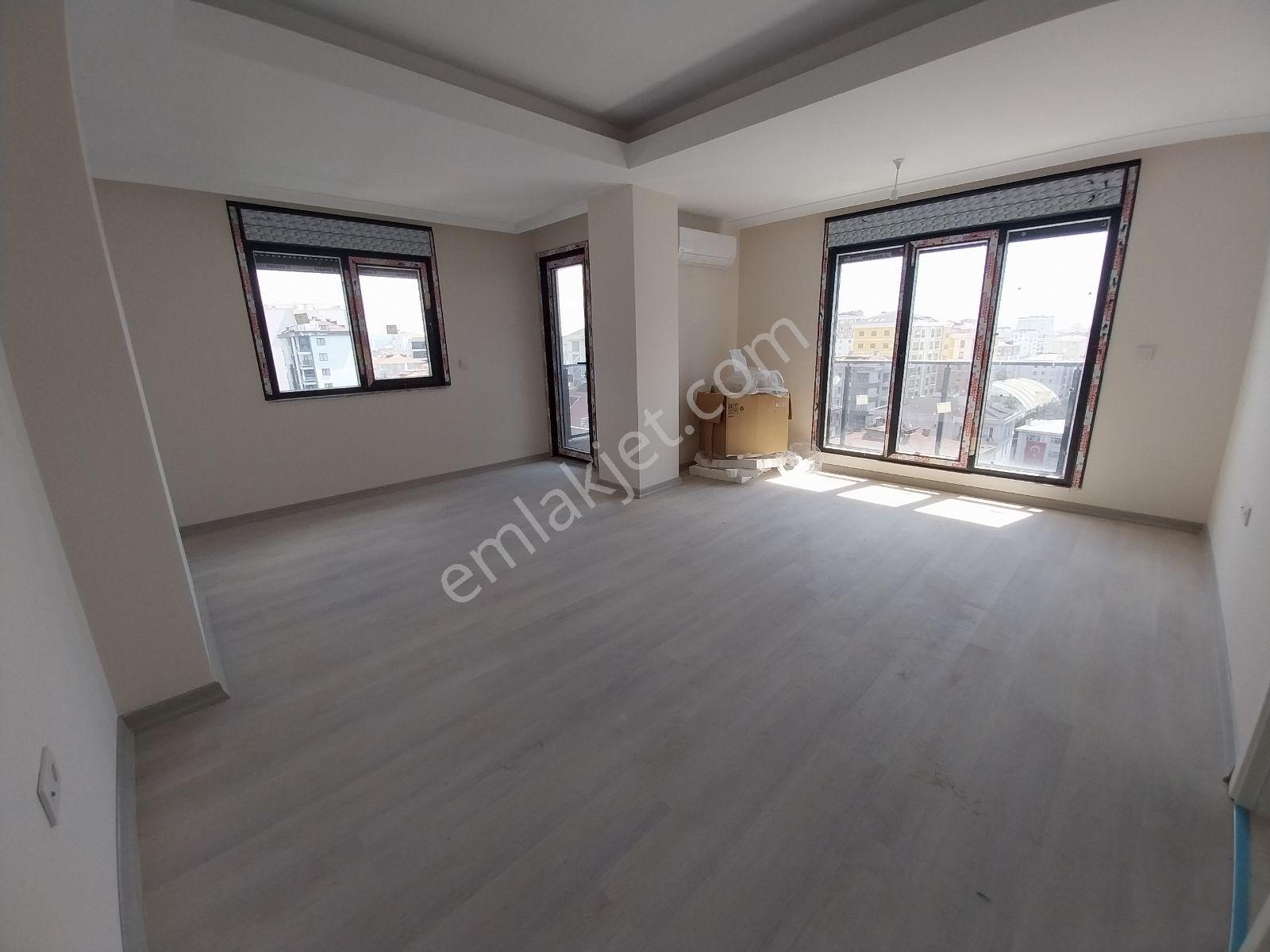 Kısa Süreliğine Bu Fiyat Geçerlidir Sıfır Güvenlikli Sitede - Görsel 12