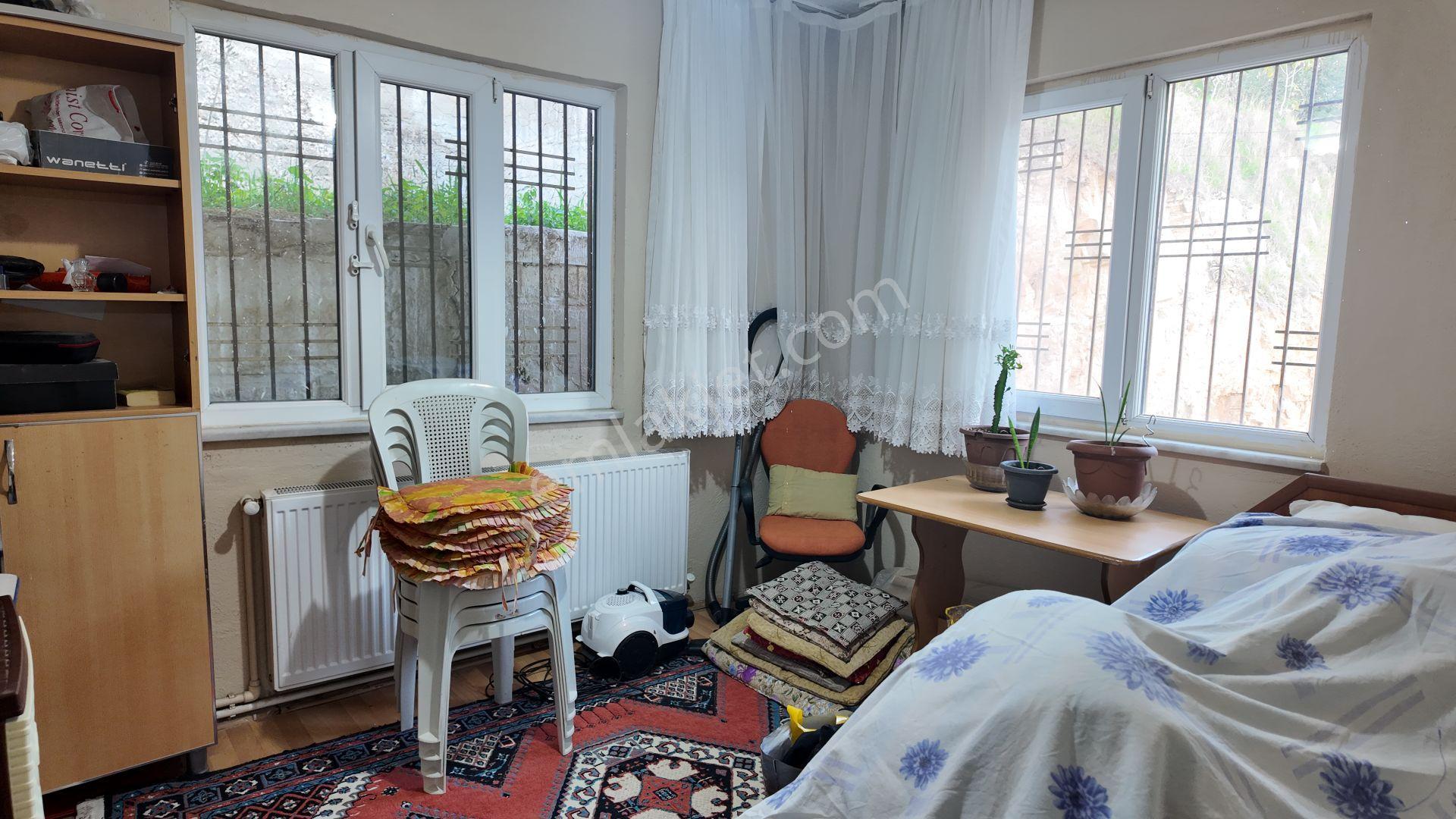 Koçarlı / Gündoğan Mahallesi'nde Bahçeli,doğalgazlı,müstakil Ev! - Görsel 23
