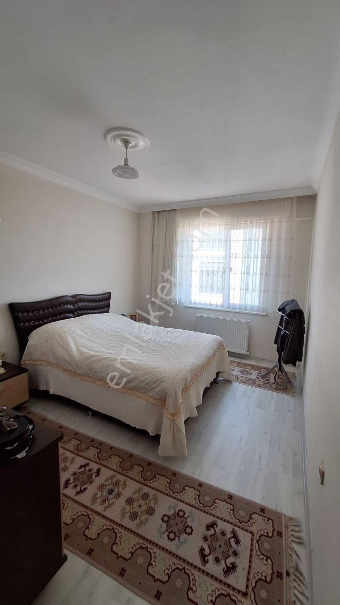 Uçardan 130 M2 3+1 Ebeveyn Banyolu Daire - Görsel 9