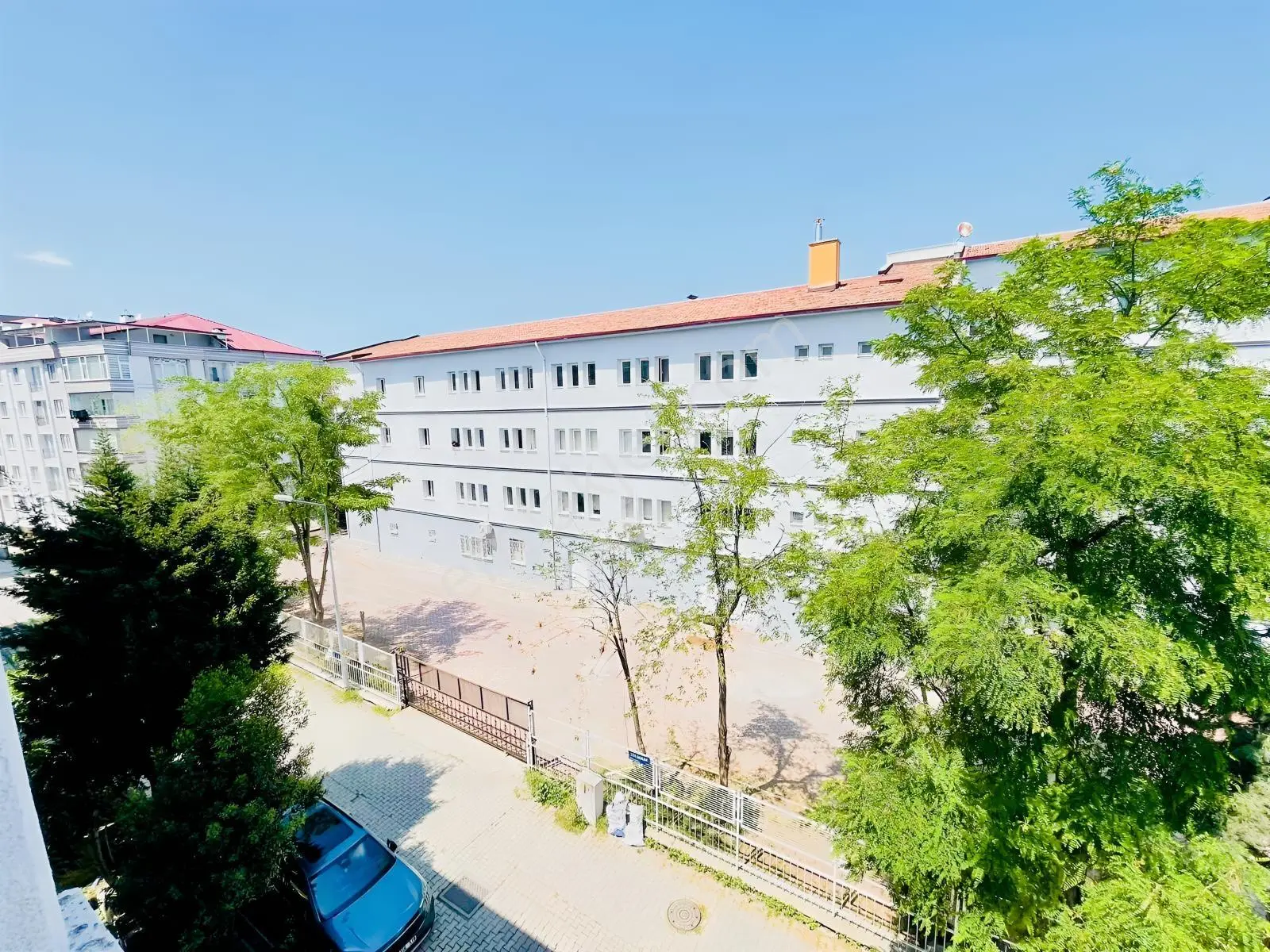 Bluediamond Emlak ; Mimar Sinan Ortaokul Yanında Satılık 3+1
