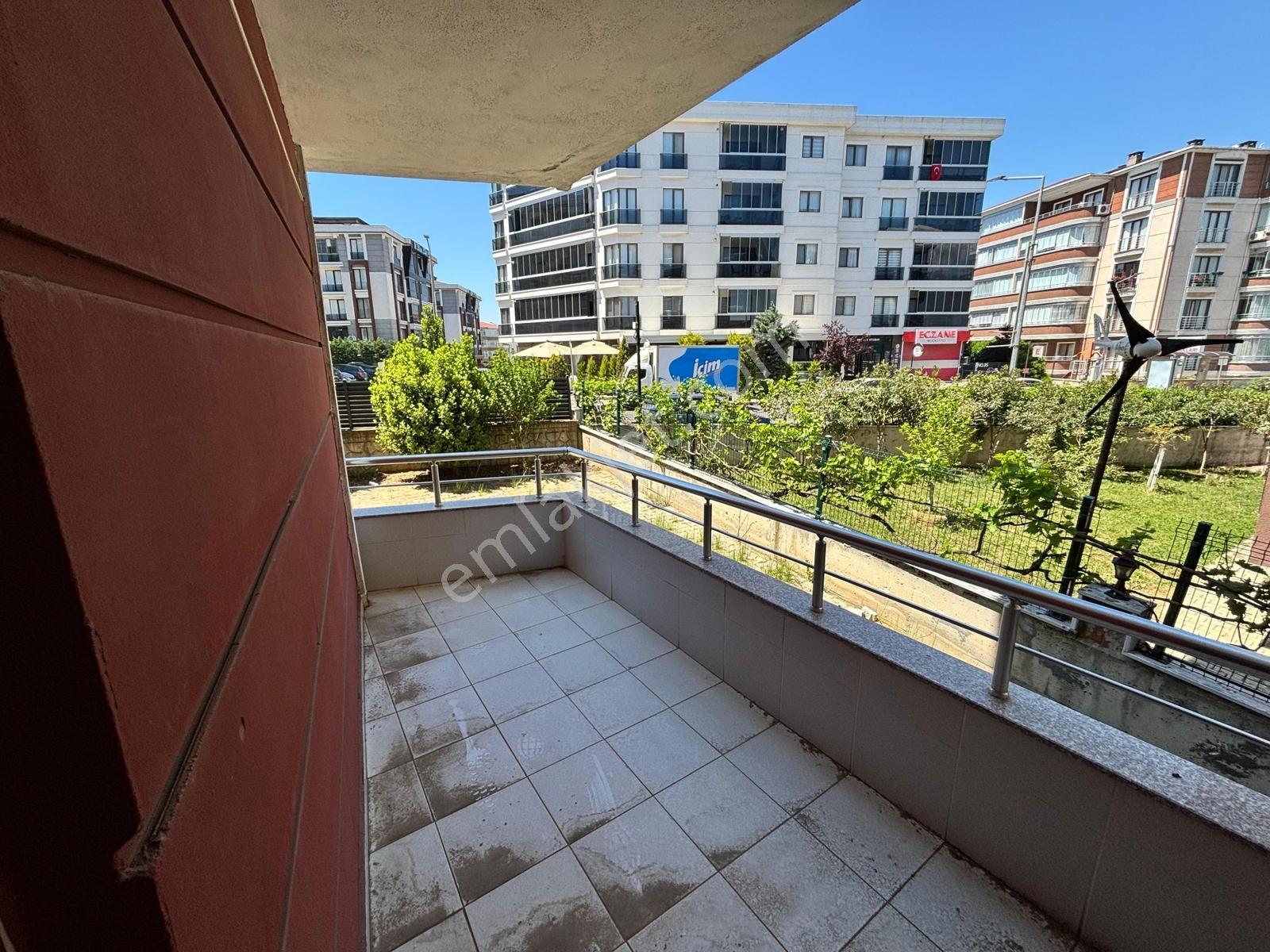Cadde Üstü Site İçinde Ayça'dan Kiralık 3+1 Geniş Daire - Görsel 29