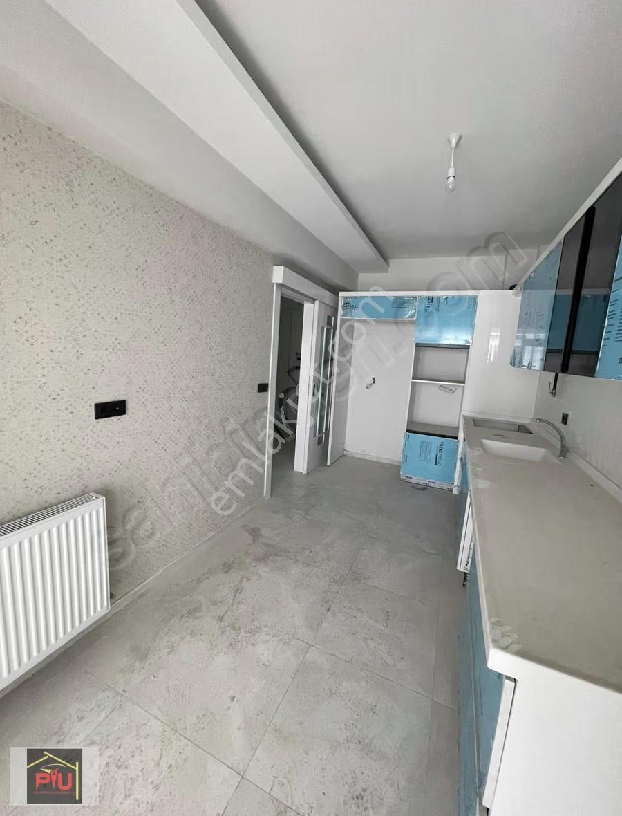 Küçük Ali Mahallesinde Satılık 2+1 Fırsat Daire - Görsel 25