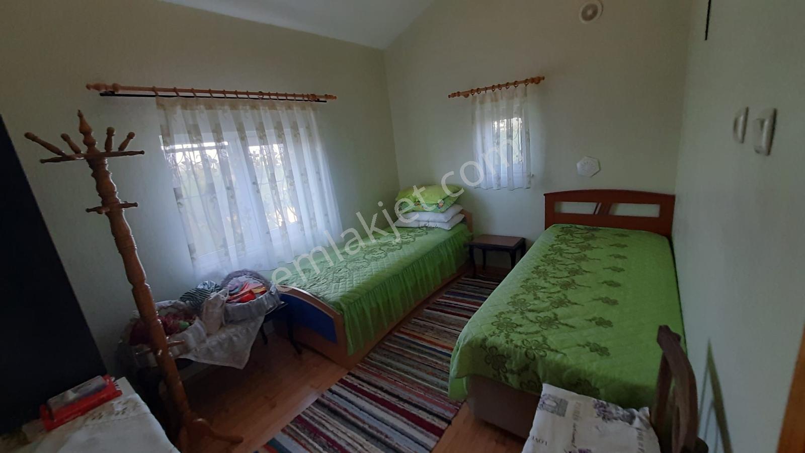 *nova* Beşik'te Asfalt Yola Sıfır, İmarlı, Havuzlu Bahçeli Villa - Görsel 13