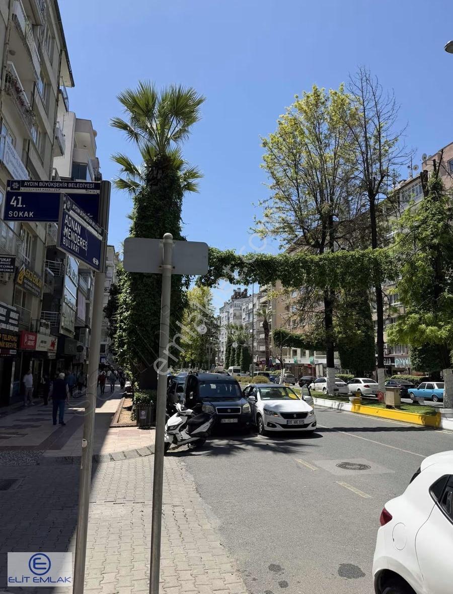 Adnan Menderes Bulvarında Kiralık Dükkan - Görsel 18