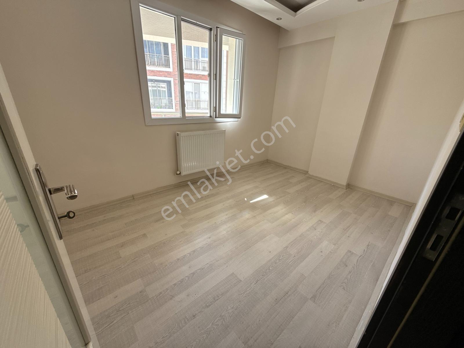 Satılık Muradiye Mh 4+1 150m2 7 Yasında Dubleks Daire - Görsel 10